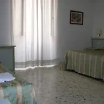 Gioia Konukevi Roma